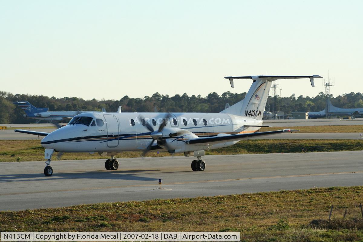 N413CM, 1988 Beech 1900C C/N UC-13, Casey Mears