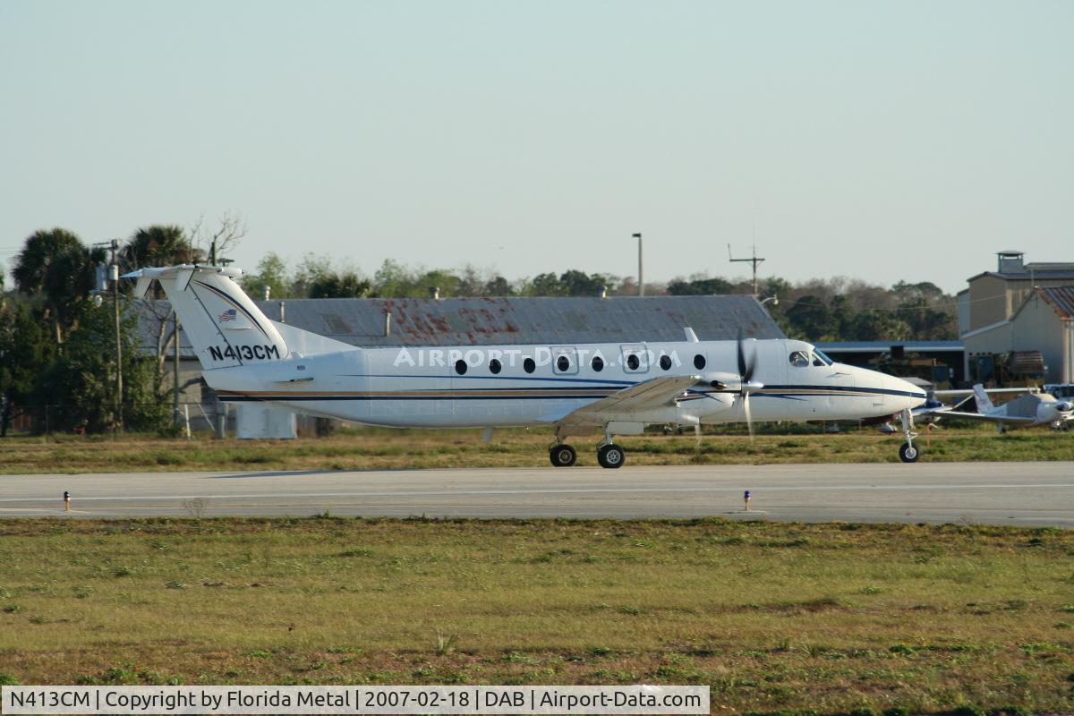 N413CM, 1988 Beech 1900C C/N UC-13, Casey Mears