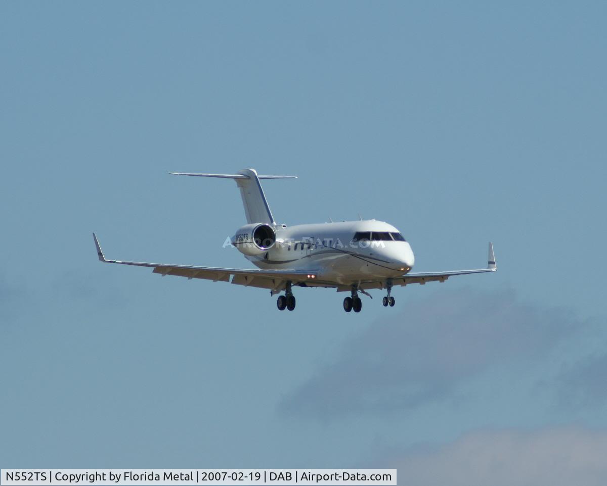 N552TS, 2002 Bombardier Challenger 604 (CL-600-2B16) C/N 5552, Aero Toy Store