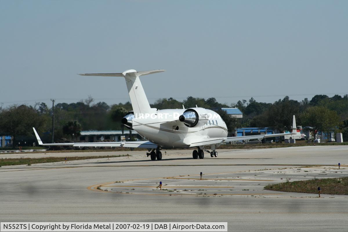 N552TS, 2002 Bombardier Challenger 604 (CL-600-2B16) C/N 5552, Aero Toy Store