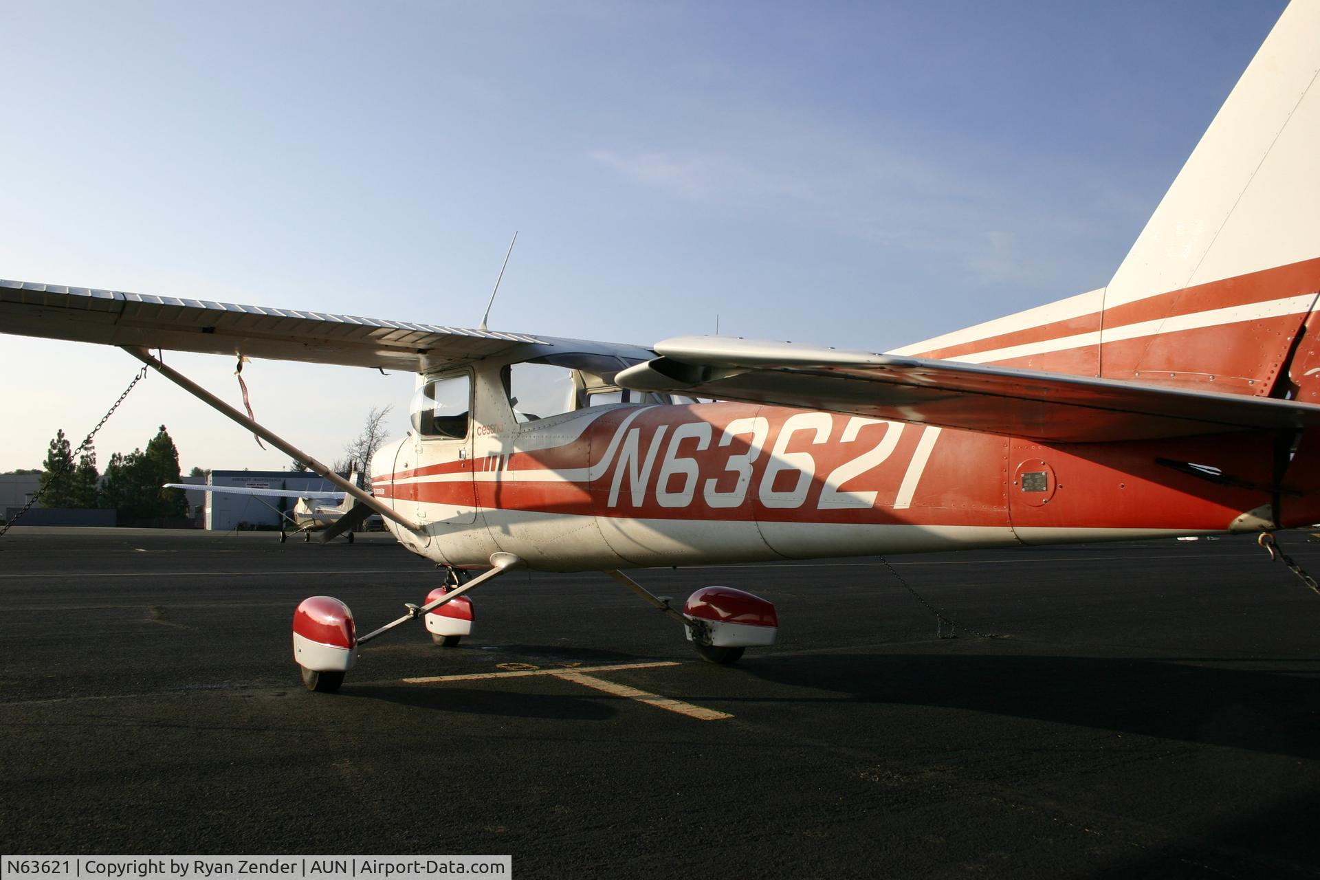 N63621, 1975 Cessna 150M C/N 15077436, At the tiedown