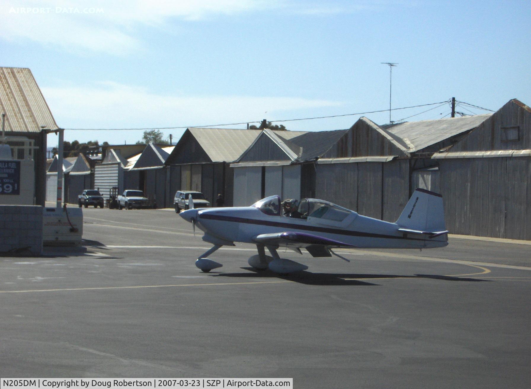 N205DM, 1999 Vans RV-6A C/N 60205, 1999 McMullen VAN's RV-6A, Lycoming O&VO-360 180 Hp, taxi to refuel