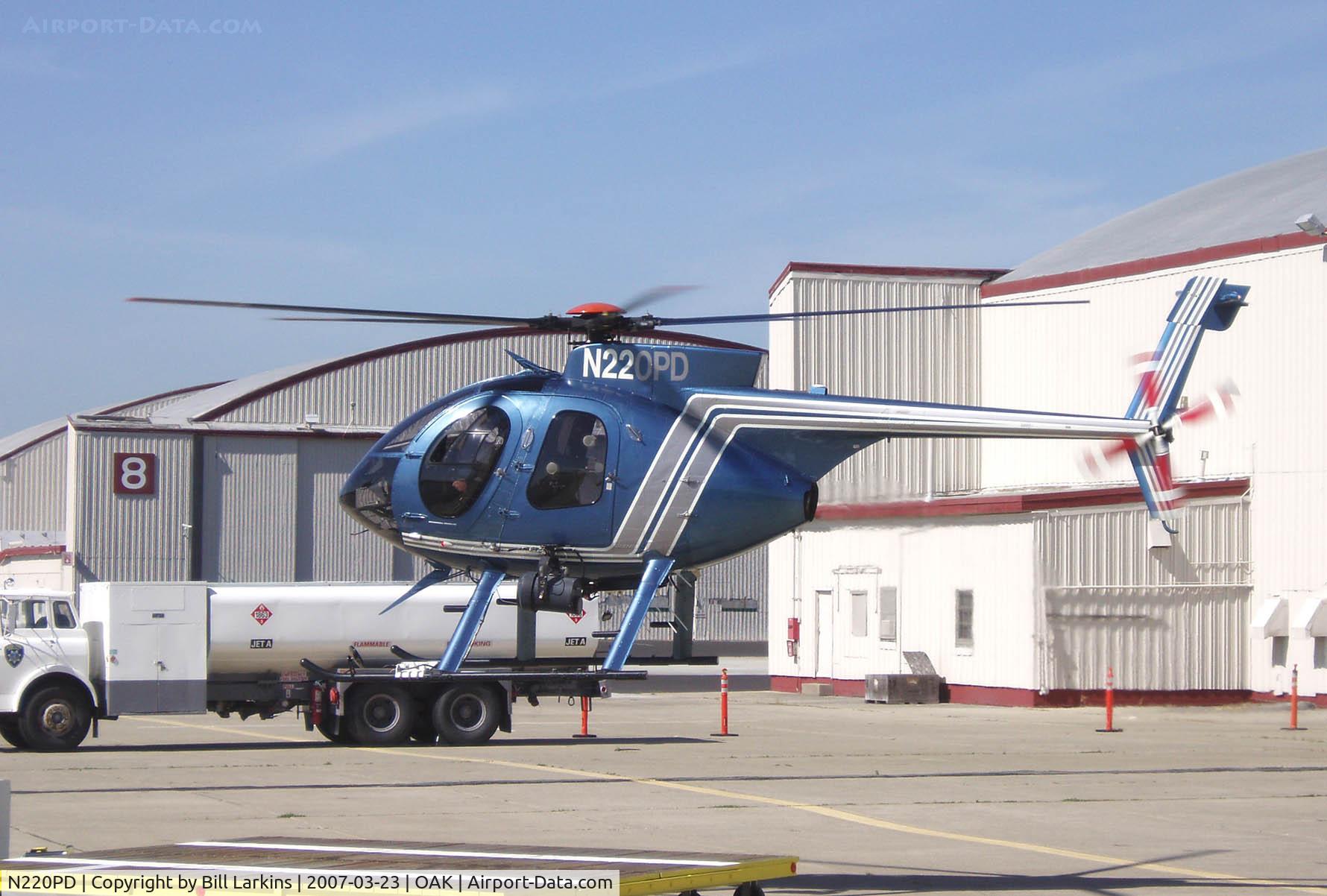 N220PD, 1993 McDonnell Douglas 369E C/N 0509E, Oakland Police Department