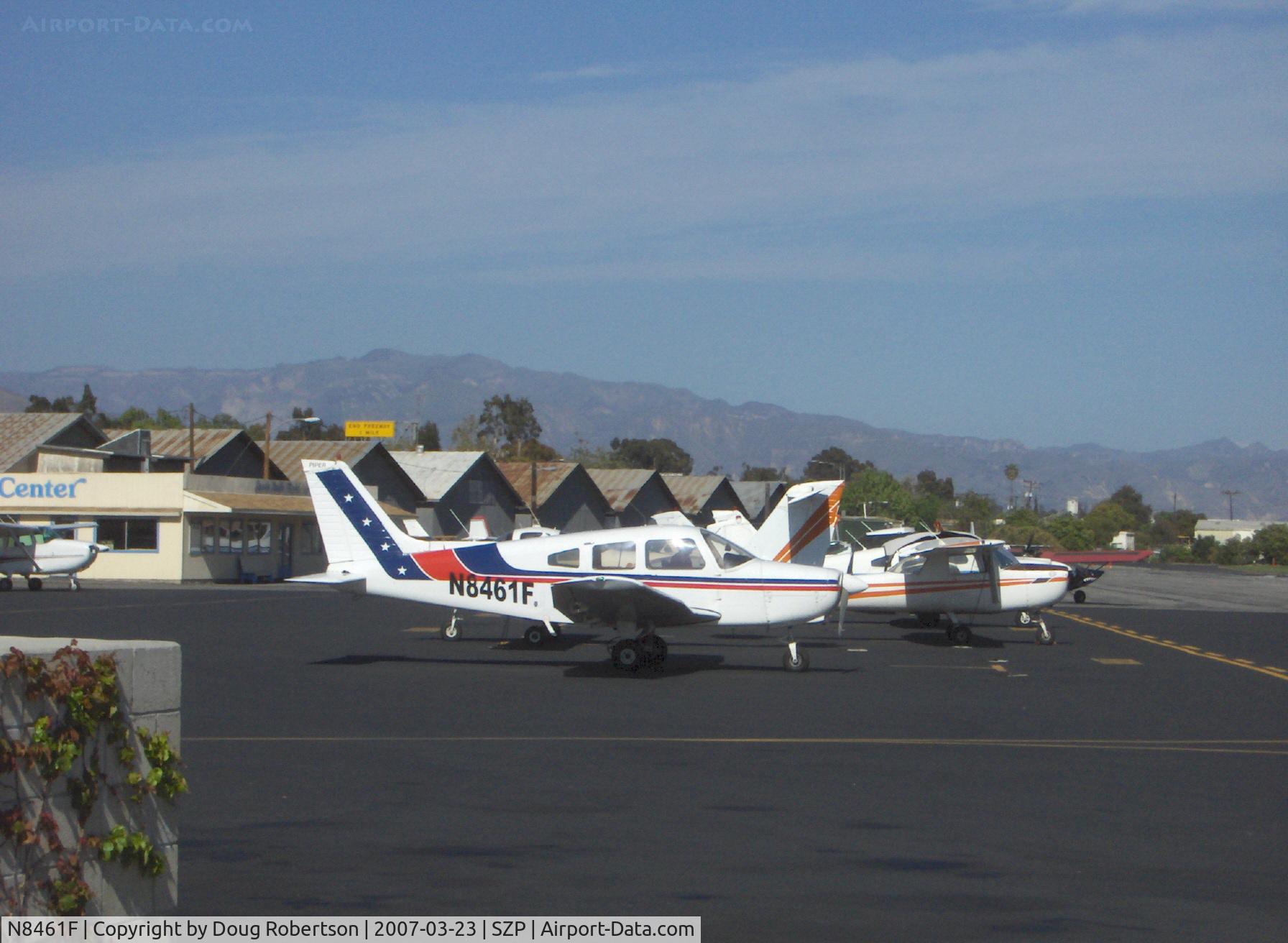 N8461F, 1977 Piper PA-28-151 C/N 28-7715267, 1977 Piper PA-28-151 WARRIOR, Lycoming O-320-E3D 150 Hp, taxi