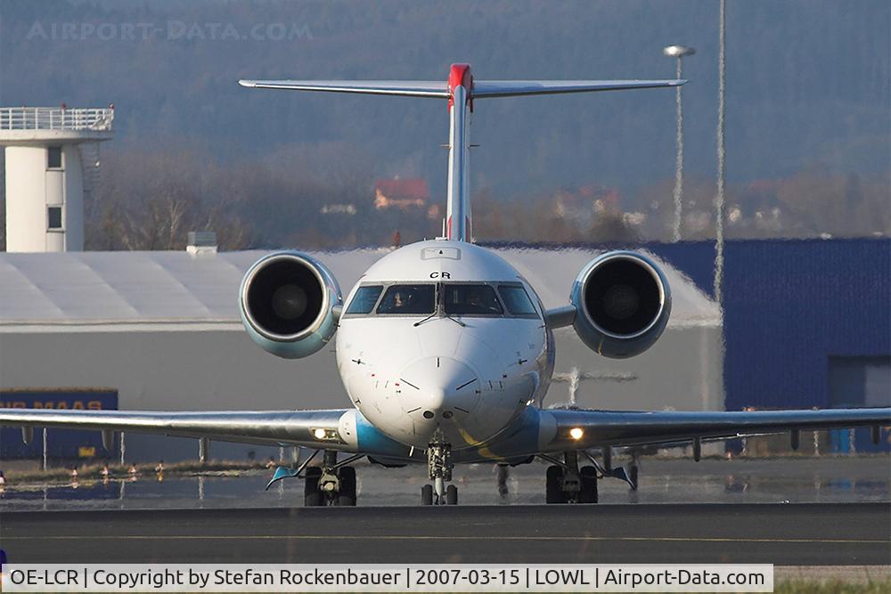 OE-LCR, 2003 Canadair CRJ-200LR (CL-600-2B19) C/N 7910, Looks impessive.