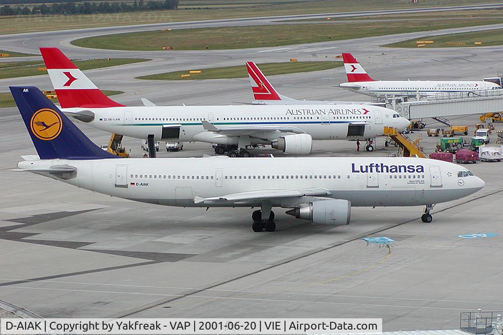 D-AIAK, 1987 Airbus A300B4-603 C/N 401, Lufthansa Airbus 300-600
