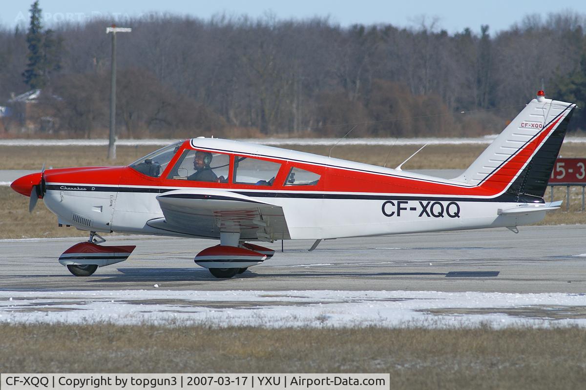 CF-XQQ, 1969 Piper PA-28-180 Cherokee D C/N 28-5143, taxiing on Alpha.