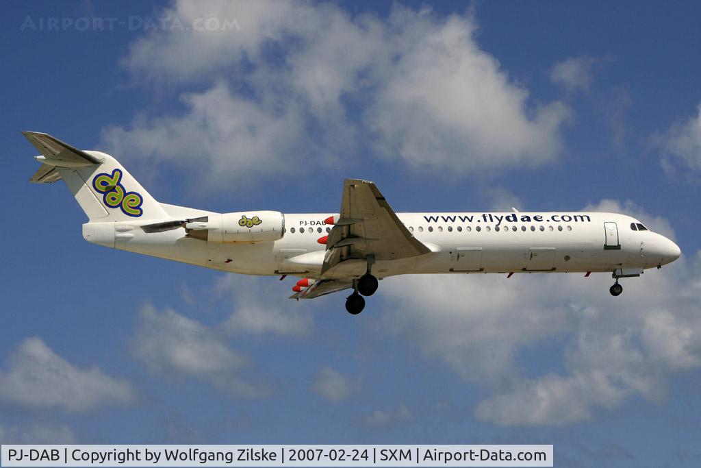 PJ-DAB, 1991 Fokker 100 (F-28-0100) C/N 11331, visitor