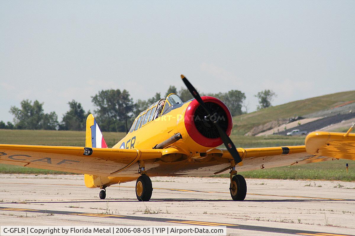C-GFLR, 1943 Noorduyn AT-16 Harvard IIB C/N 14-726, Harvard