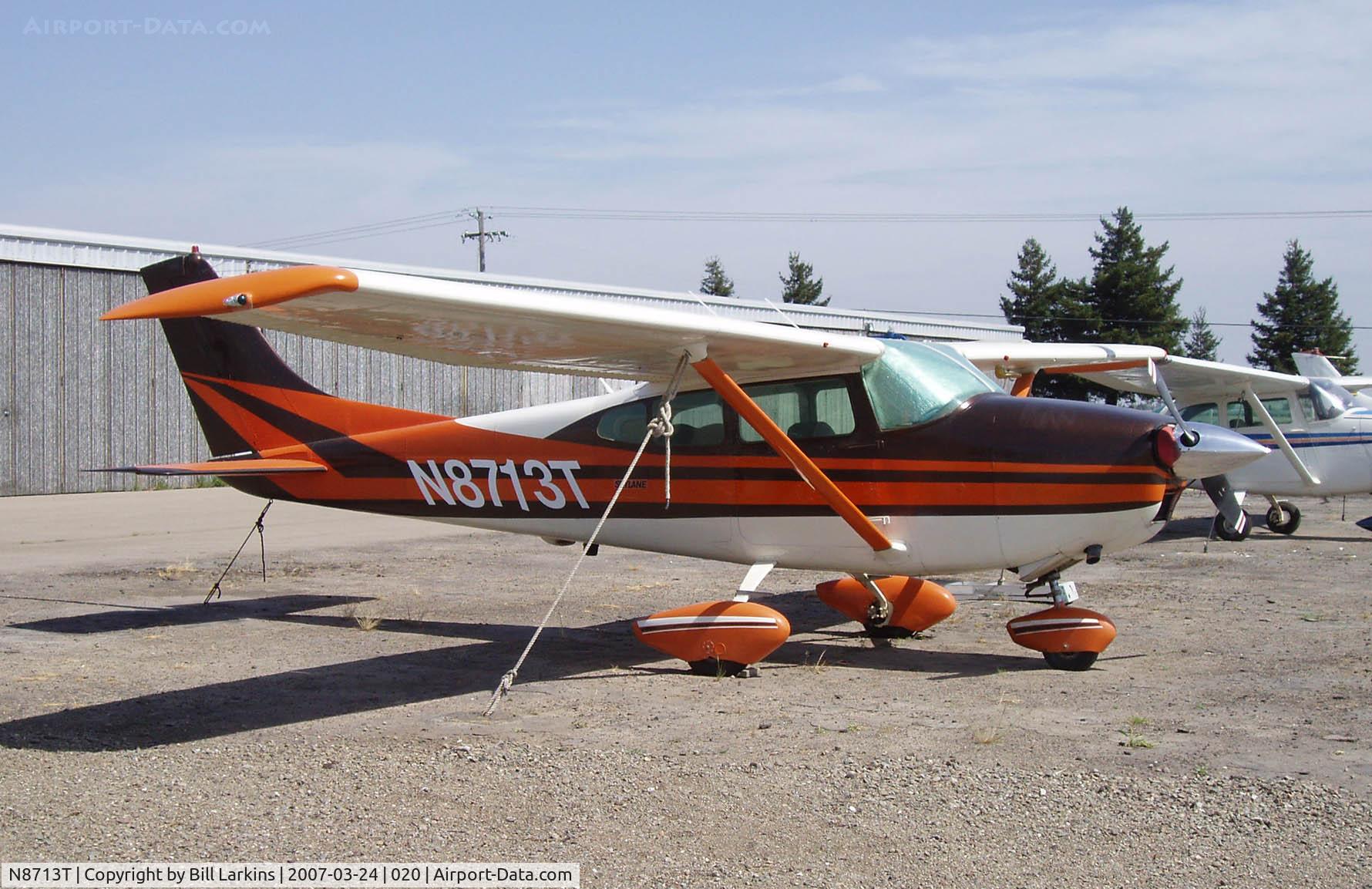 N8713T, 1960 Cessna 182C Skylane C/N 52613, Still there in 2007
