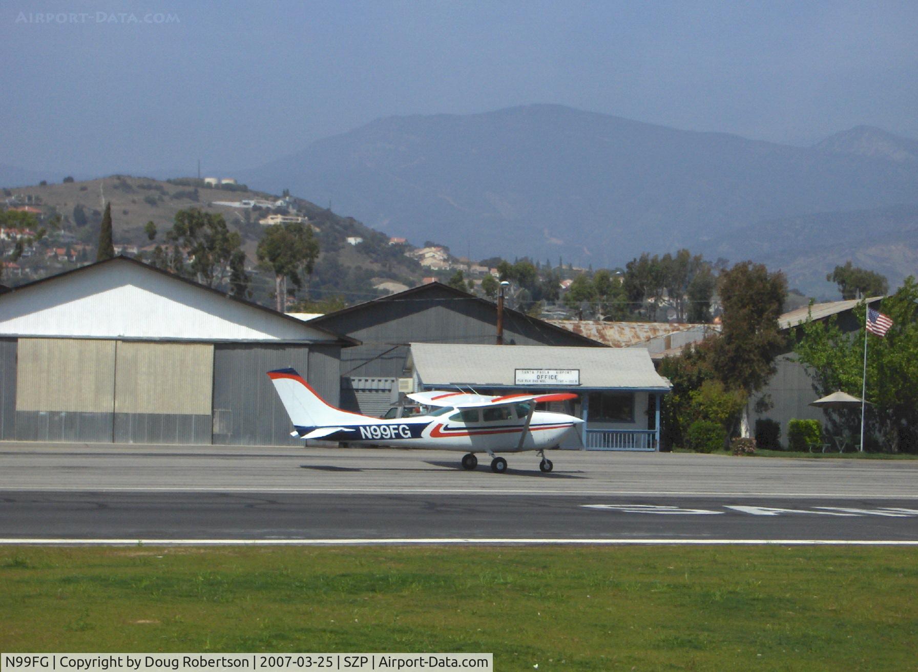 N99FG, 1998 Dassault Falcon 900EX C/N 27, 1966 Cessna 182K SKYLANE, Continental O-470 230 Hp, taxi after landing Rwy 22