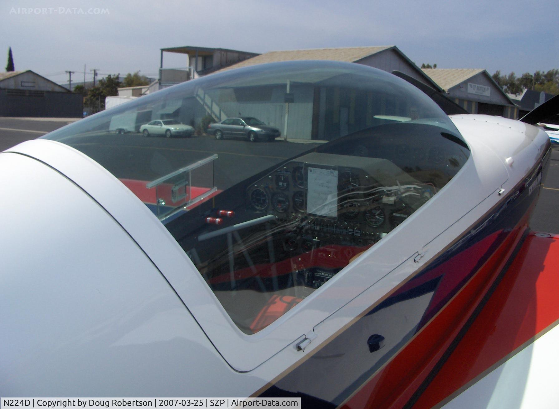 N224D, 1996 Extra EA-300/L C/N 028, 1996 Extra Flugzeugbau Gmbh EA 300L AKROBAT, Lycoming AEIO-540-L1B5 300 Hp, panels