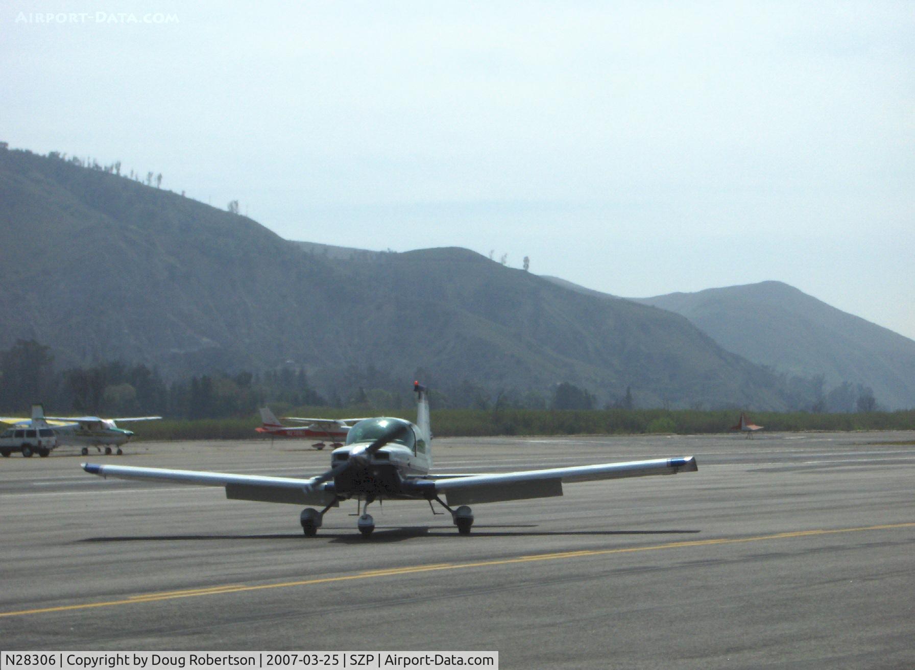 N28306, 1977 Grumman American AA-5B Tiger C/N AA5B0550, 1977 Grumman American AA-5B TIGER, Lycoming O&VO-360 180 Hp, taxi