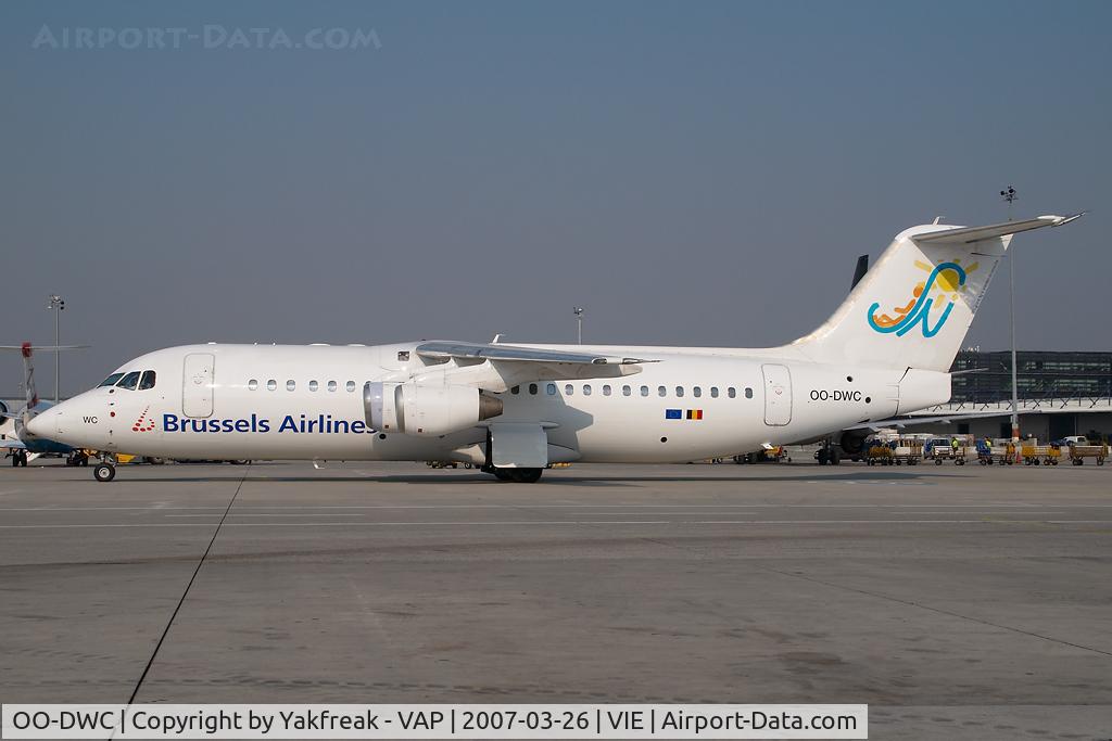 OO-DWC, 1998 British Aerospace Avro 146-RJ100 C/N E3322, Brussels Airlines BAe146