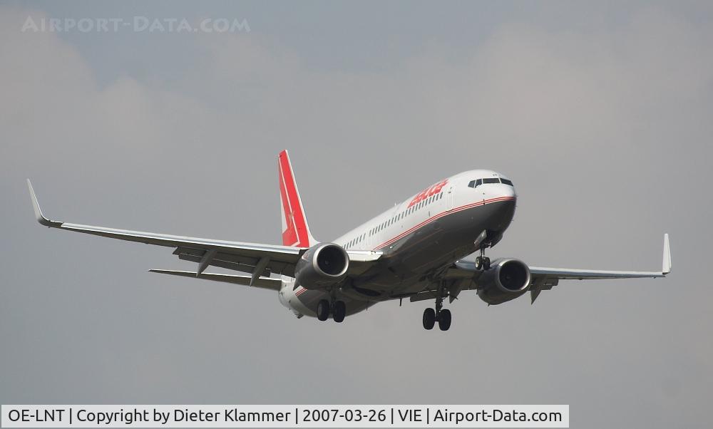 OE-LNT, 2006 Boeing 737-8Z9 C/N 33834, Austrian in Lauda color,next Gen.B737-8Z9