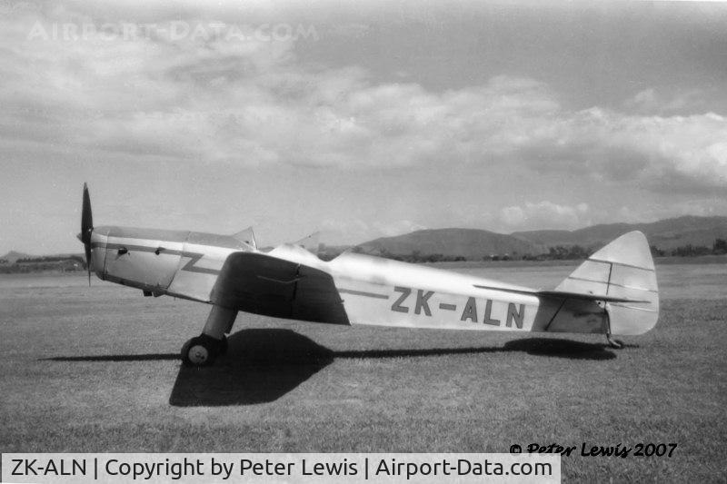 ZK-ALN, De Havilland DH-94 Moth Minor C/N 94001, Moth Minor ZK-ALN 1963