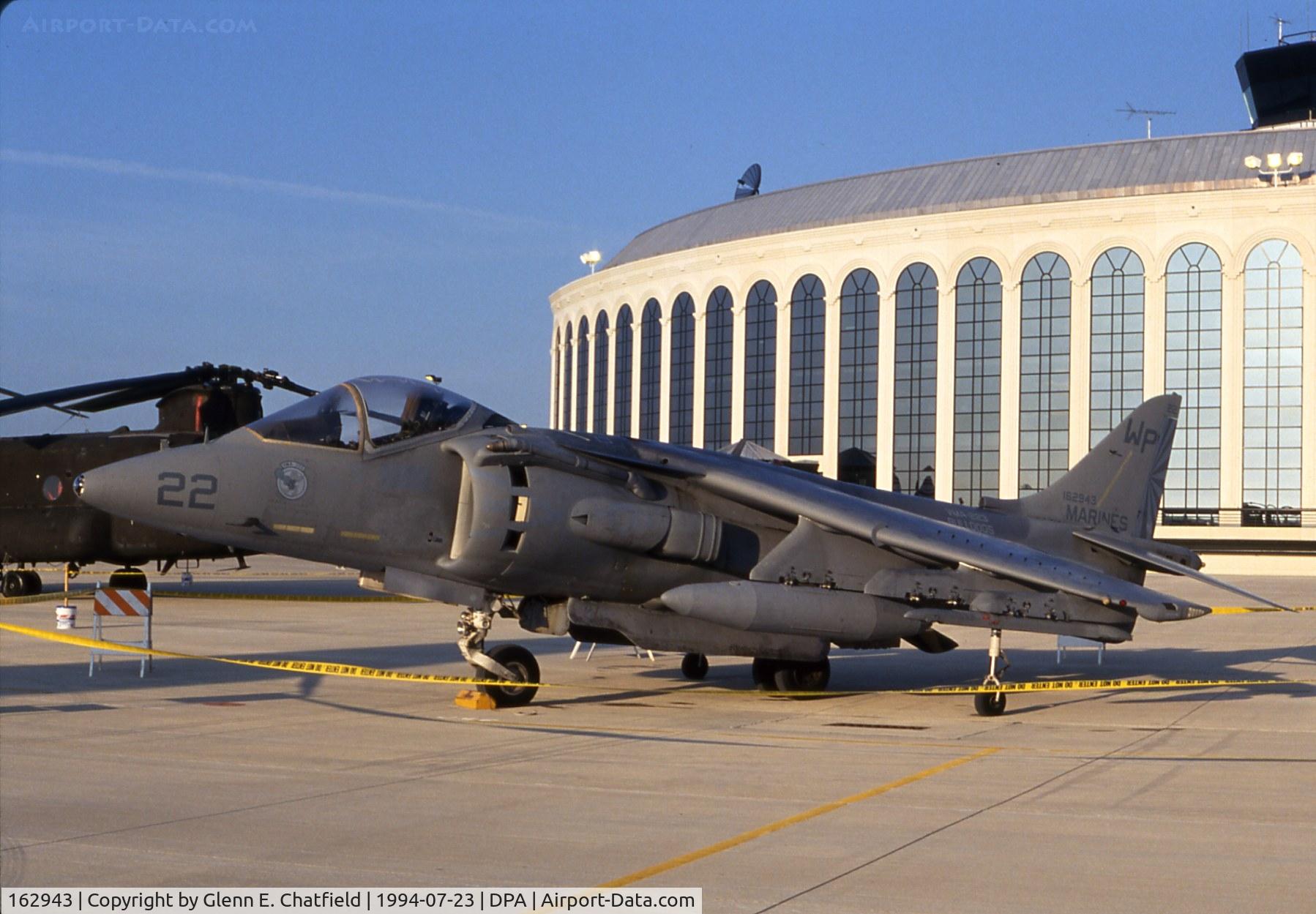 162943, McDonnell Douglas AV-8B Harrier II C/N 512068/55, AV-8B just after sunrise in front of the flight center