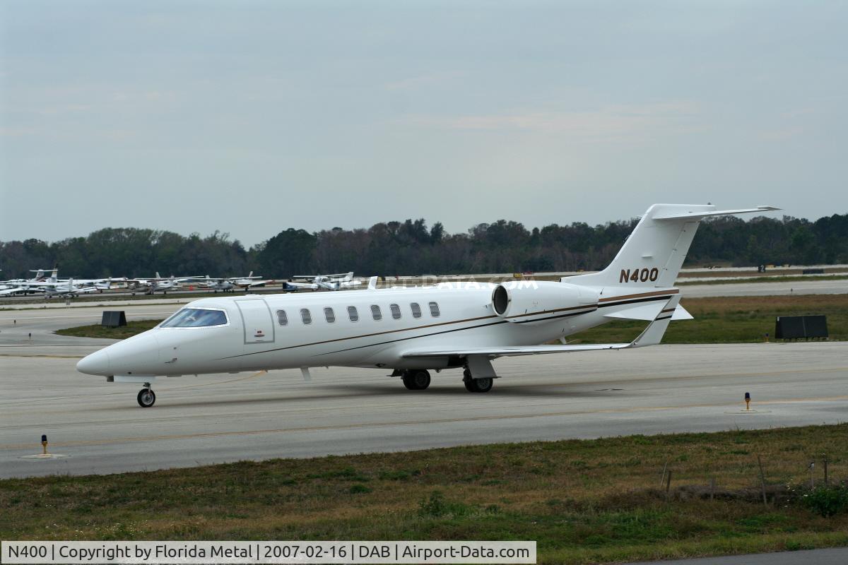 N400, 2003 Bombardier Challenger 604 (CL-600-2B16) C/N 5572, Lear 45