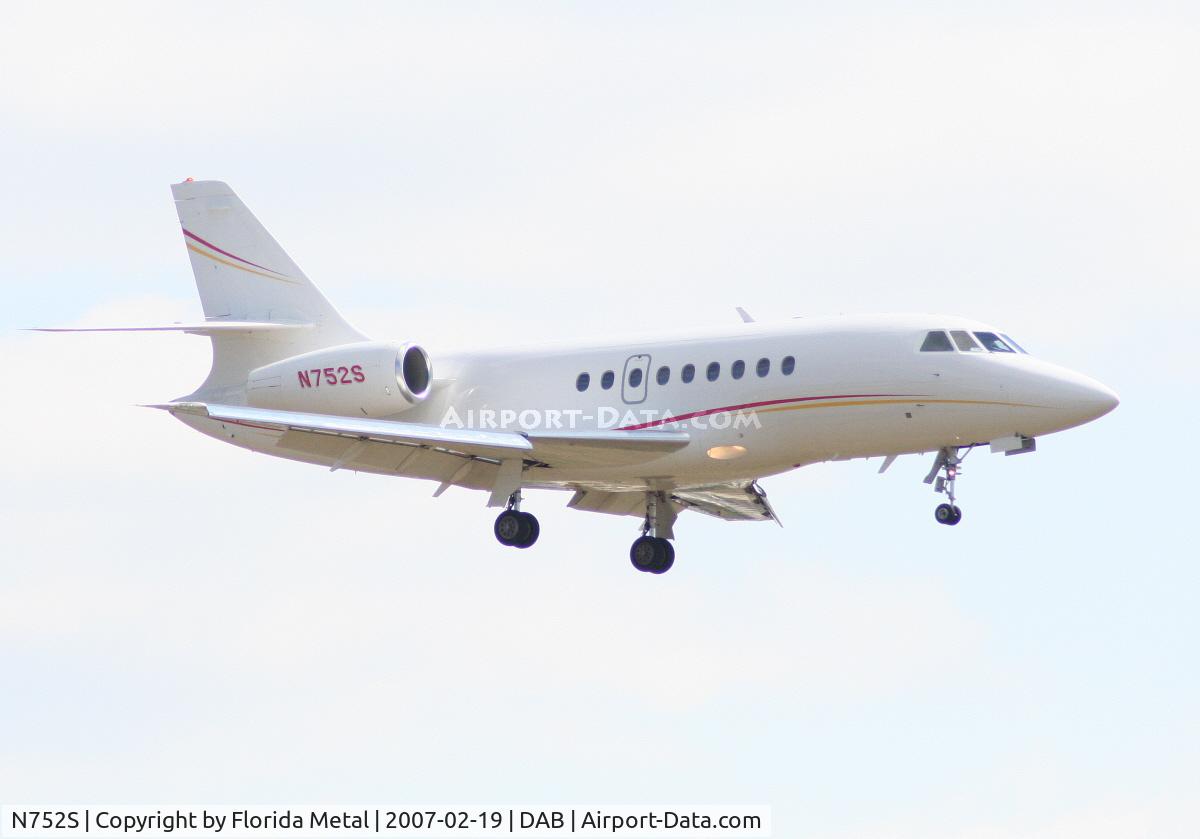 N752S, 1999 Dassault Falcon 2000 C/N 82, Falcon 2000