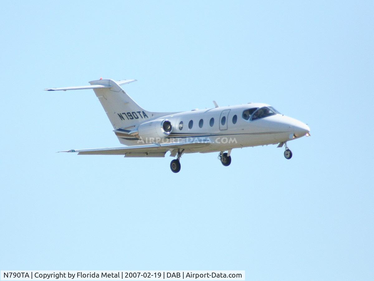 N790TA, 1999 Raytheon Beechjet 400A/Nextant N400XT C/N RK-252, Beech 400A
