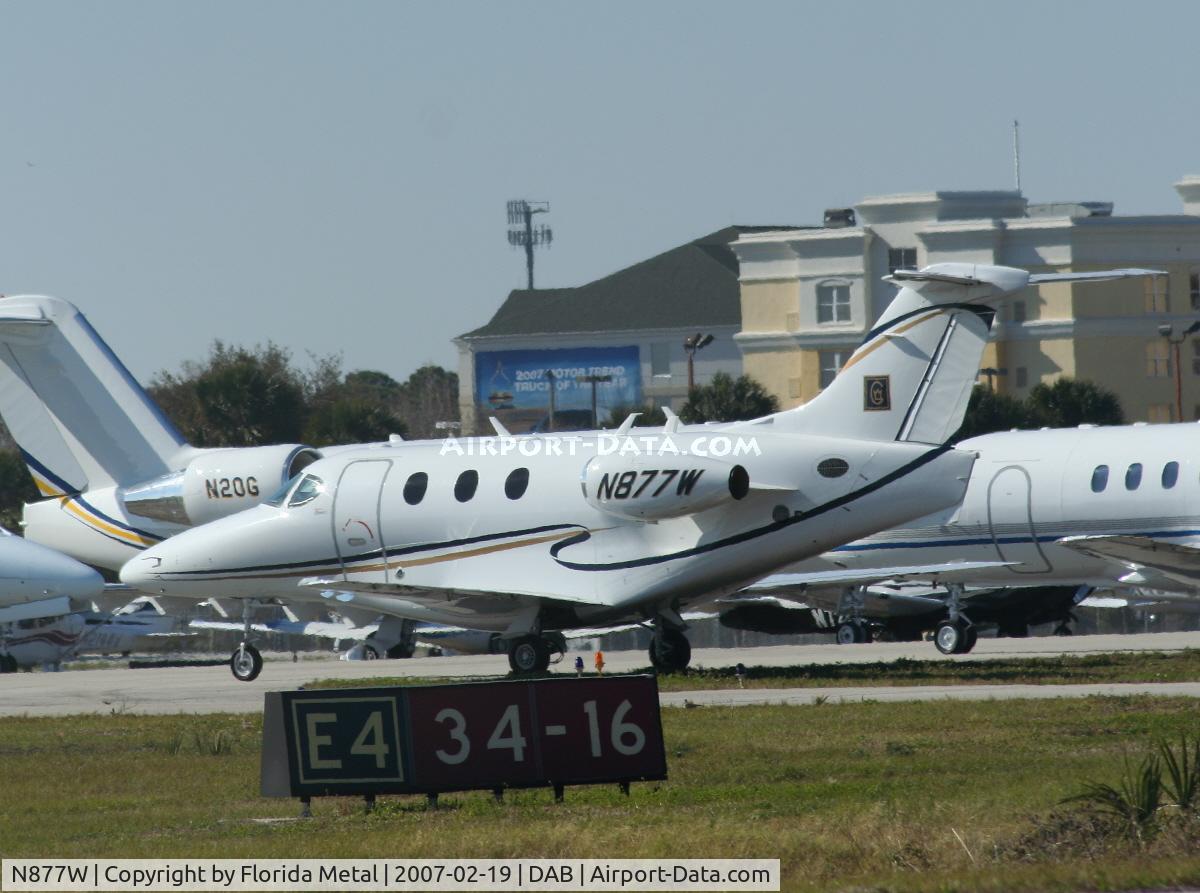 N877W, Raytheon 390 Premier I C/N RB-107, R390