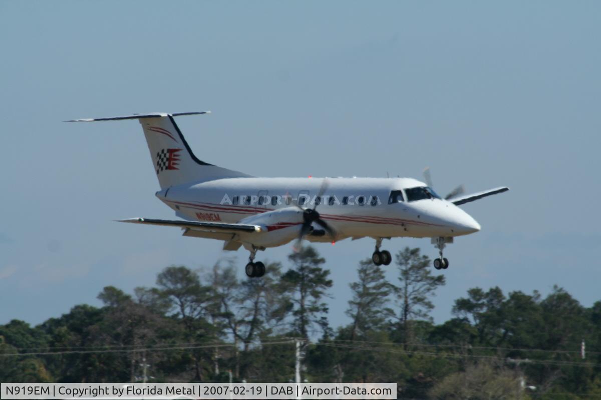 N919EM, 1989 Embraer EMB-120ER Brasilia C/N 120160, Evernham
