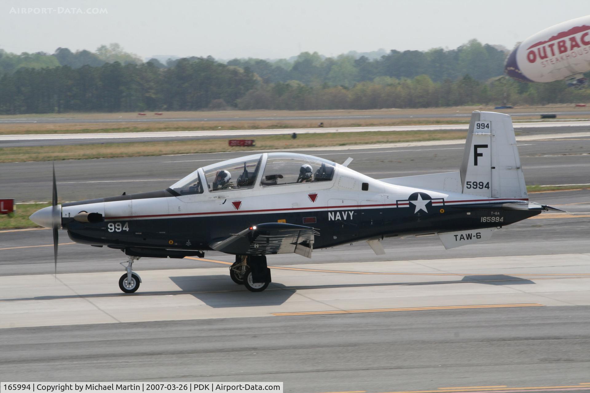 165994, Raytheon T-6A Texan II C/N PT-176, Taxing to Runway 20R