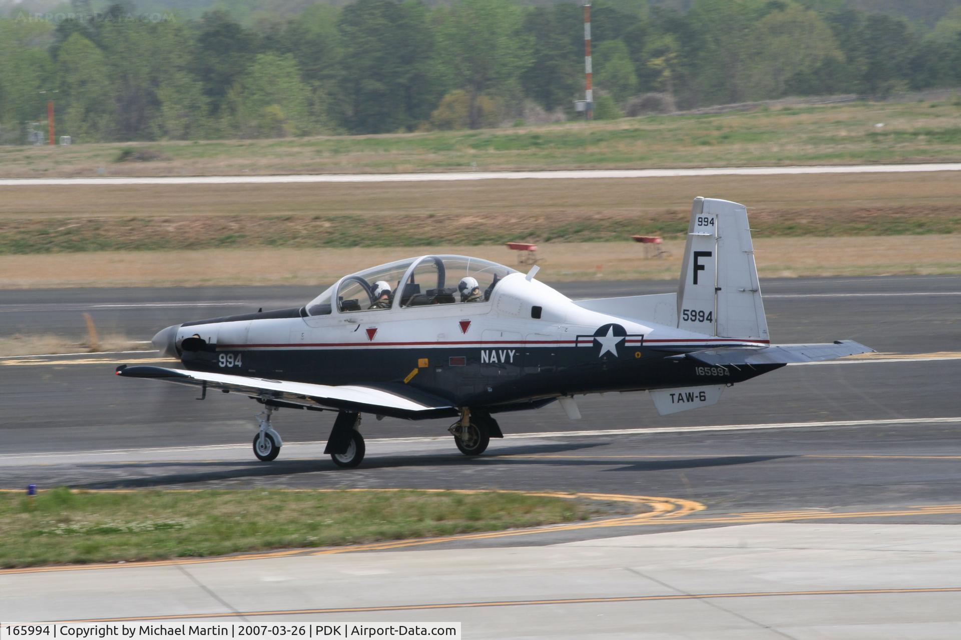 165994, Raytheon T-6A Texan II C/N PT-176, Taxing to Runway 20R