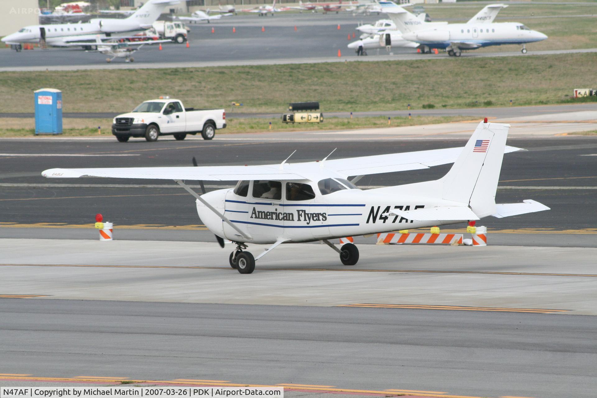 N47AF, 2001 Cessna 172R C/N 17281041, Student Pilot