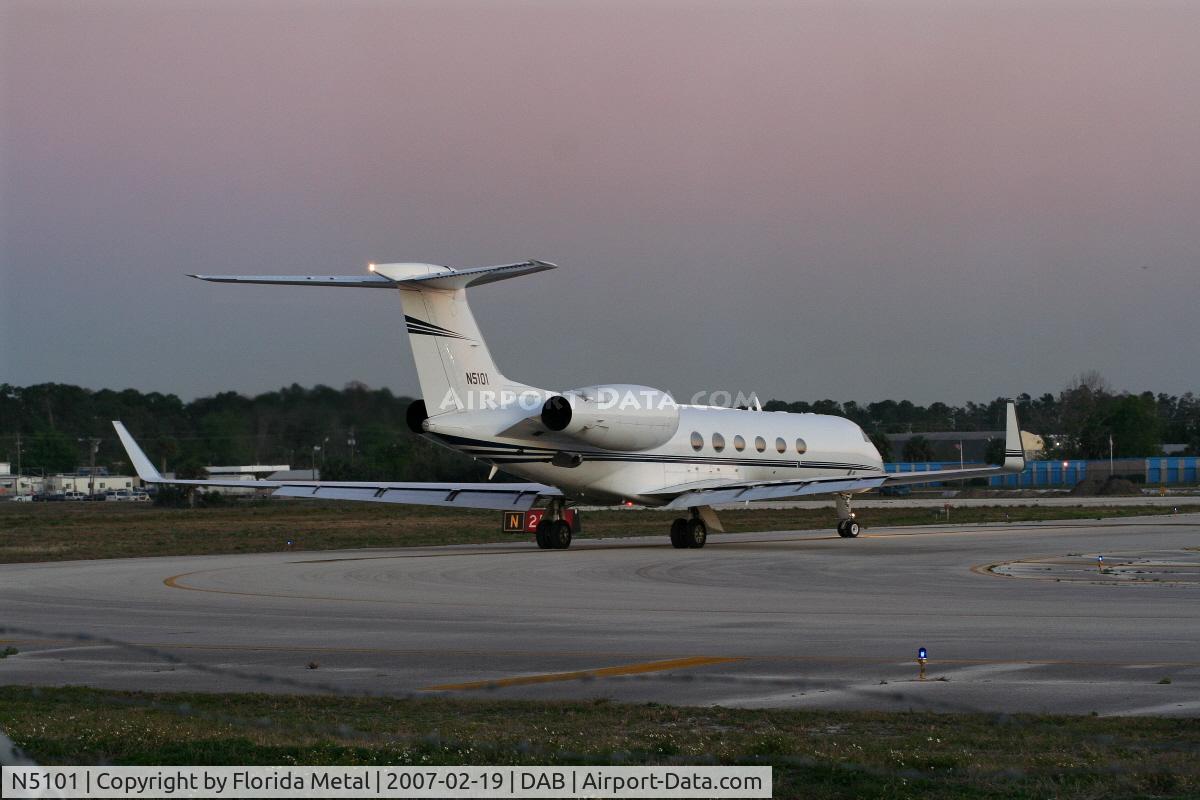 N5101, 1998 Gulfstream Aerospace G-V C/N 550, Gulfstream 5