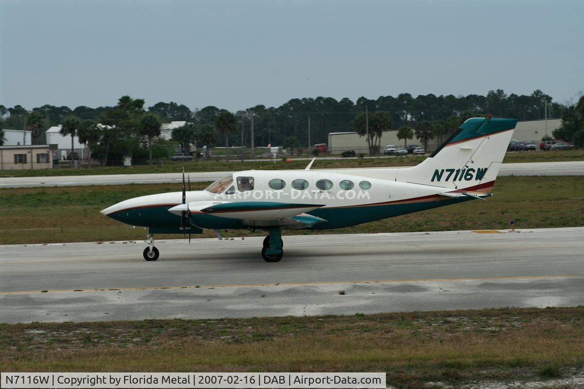 N7116W, 1974 Cessna 421B Golden Eagle C/N 421B0827, C421B