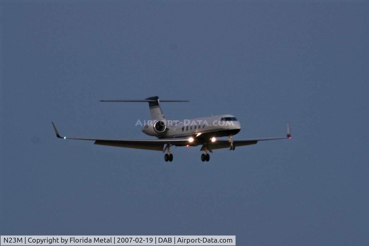 N23M, 1999 Gulfstream Aerospace G-V C/N 579, Gulfstream V
