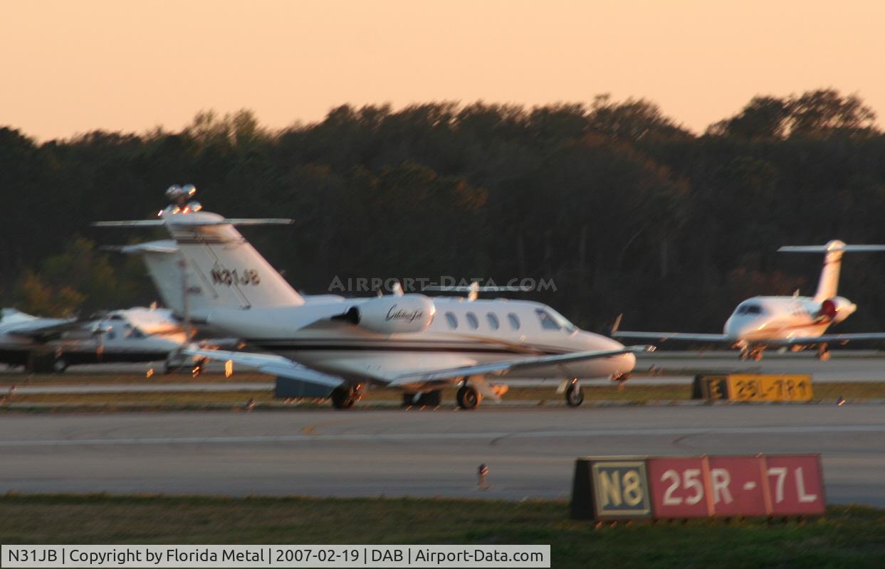 N31JB, Cessna 550 Citation Bravo C/N 550-1041, Jeff Burton