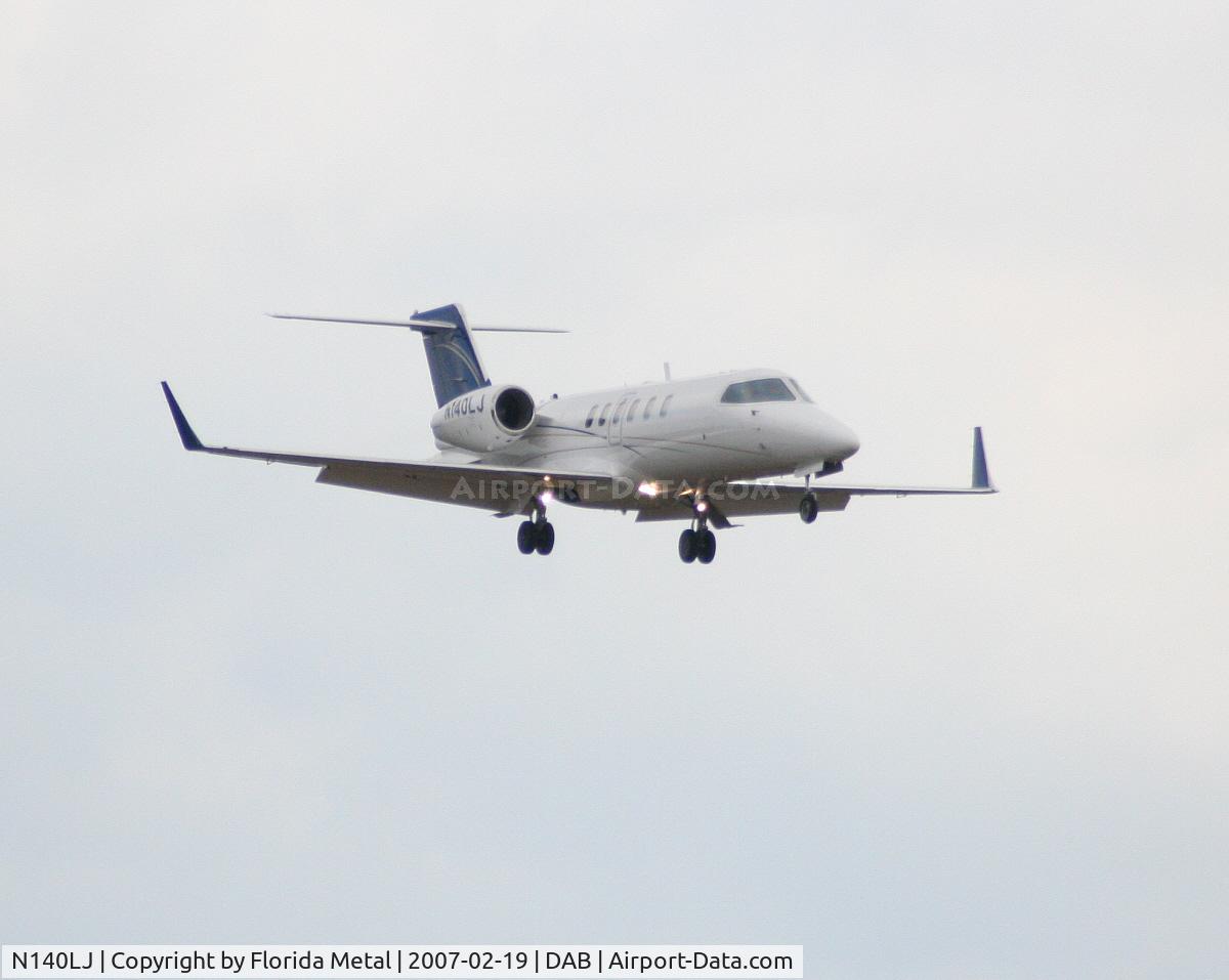 N140LJ, Learjet 45 C/N 2044, Lear 45