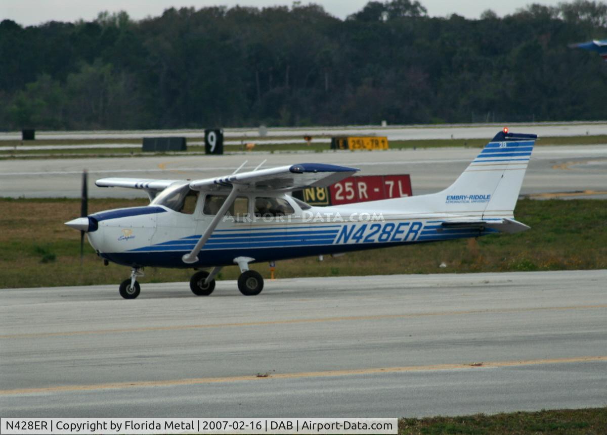 N428ER, 2005 Cessna 172S C/N 172S10058, Embry Riddle