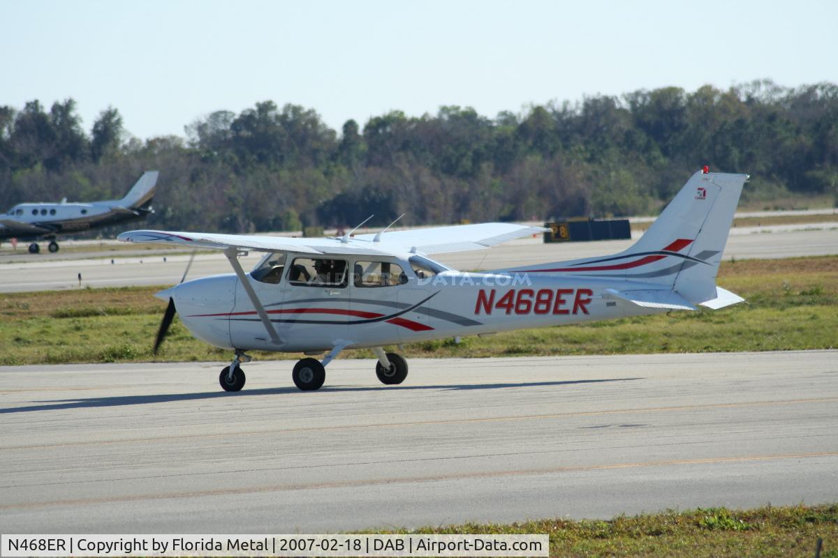 N468ER, 2001 Cessna 172S C/N 172S8939, Embry Riddle
