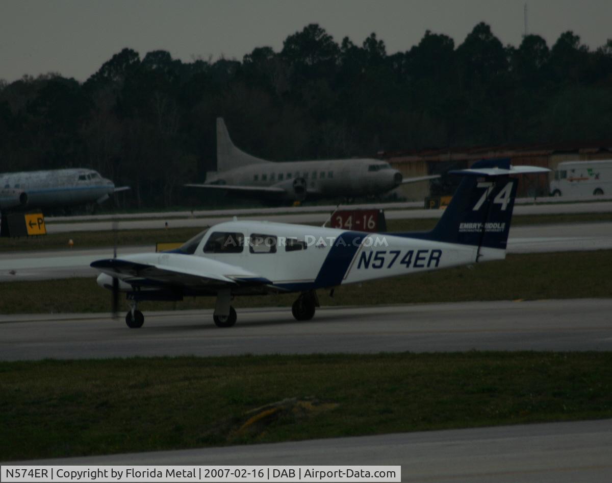 N574ER, 2002 Piper PA-44-180 Seminole C/N 4496150, Embry Riddle