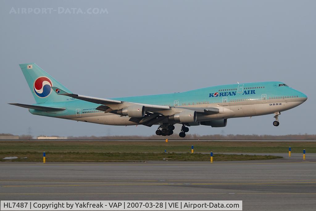 HL7487, 1992 Boeing 747-4B5 C/N 26393, Korean Air Boeing 747-400