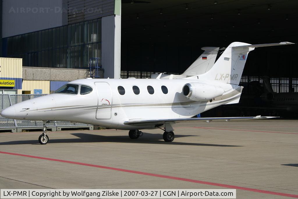 LX-PMR, 2003 Raytheon 390 Premier 1 C/N RB-64, visitor