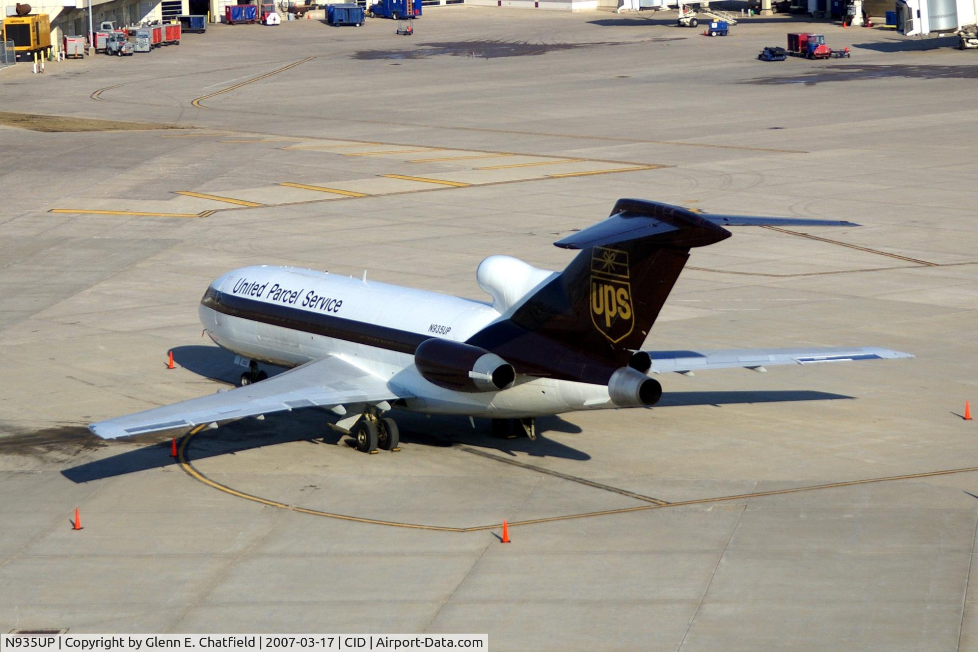 N935UP, 1968 Boeing 727-1A7C C/N 20143, UPS parked by the control tower