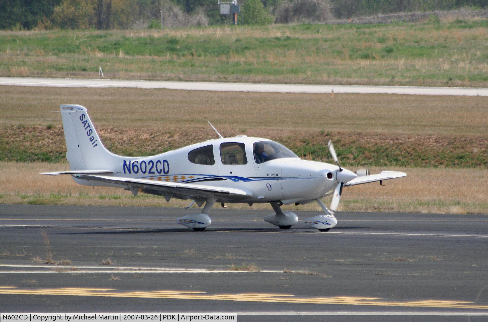 N602CD, 2005 Cirrus SR22 G2 C/N 1398, AirCab 9 Landing Runway 20R