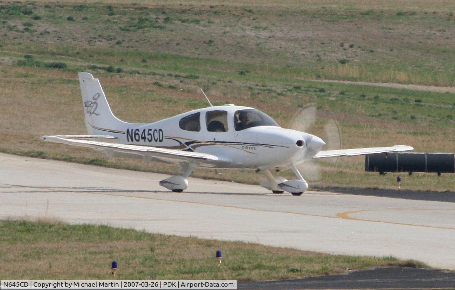 N645CD, 2004 Cirrus SR22 C/N 0913, Taxing to Runway 20R