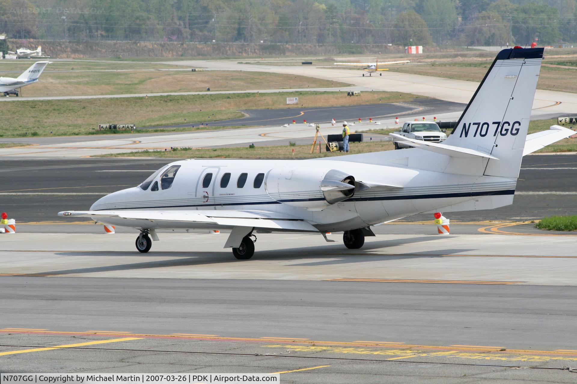 N707GG, 1979 Cessna 501 Citation I/SP C/N 501-0108, Taxing to Epps Air Service