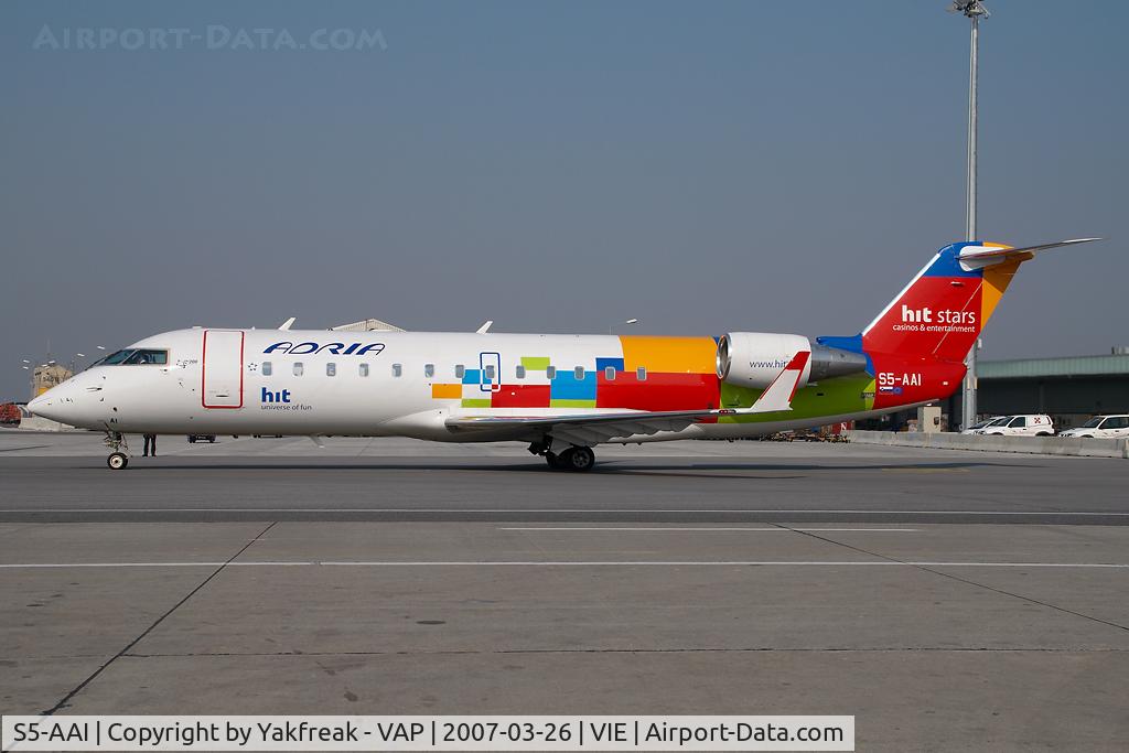 S5-AAI, 1998 Canadair CRJ-200LR (CL-600-2B19) C/N 7248, Adria AIrways Regionaljet in special colors