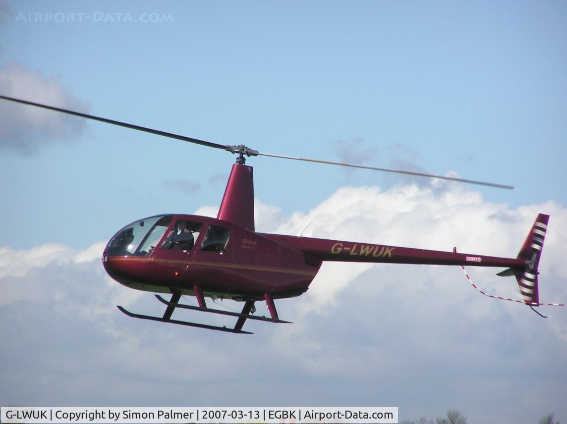 G-LWUK, 2003 Robinson R44 C/N 1343, Robinson R44