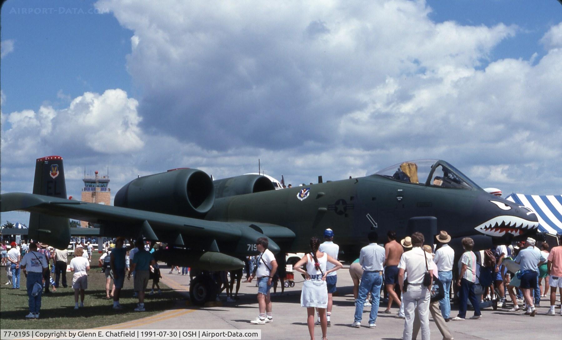 77-0195, 1977 Fairchild Republic A-10A Thunderbolt II C/N A10-0120, A-10A at the EAA fly in