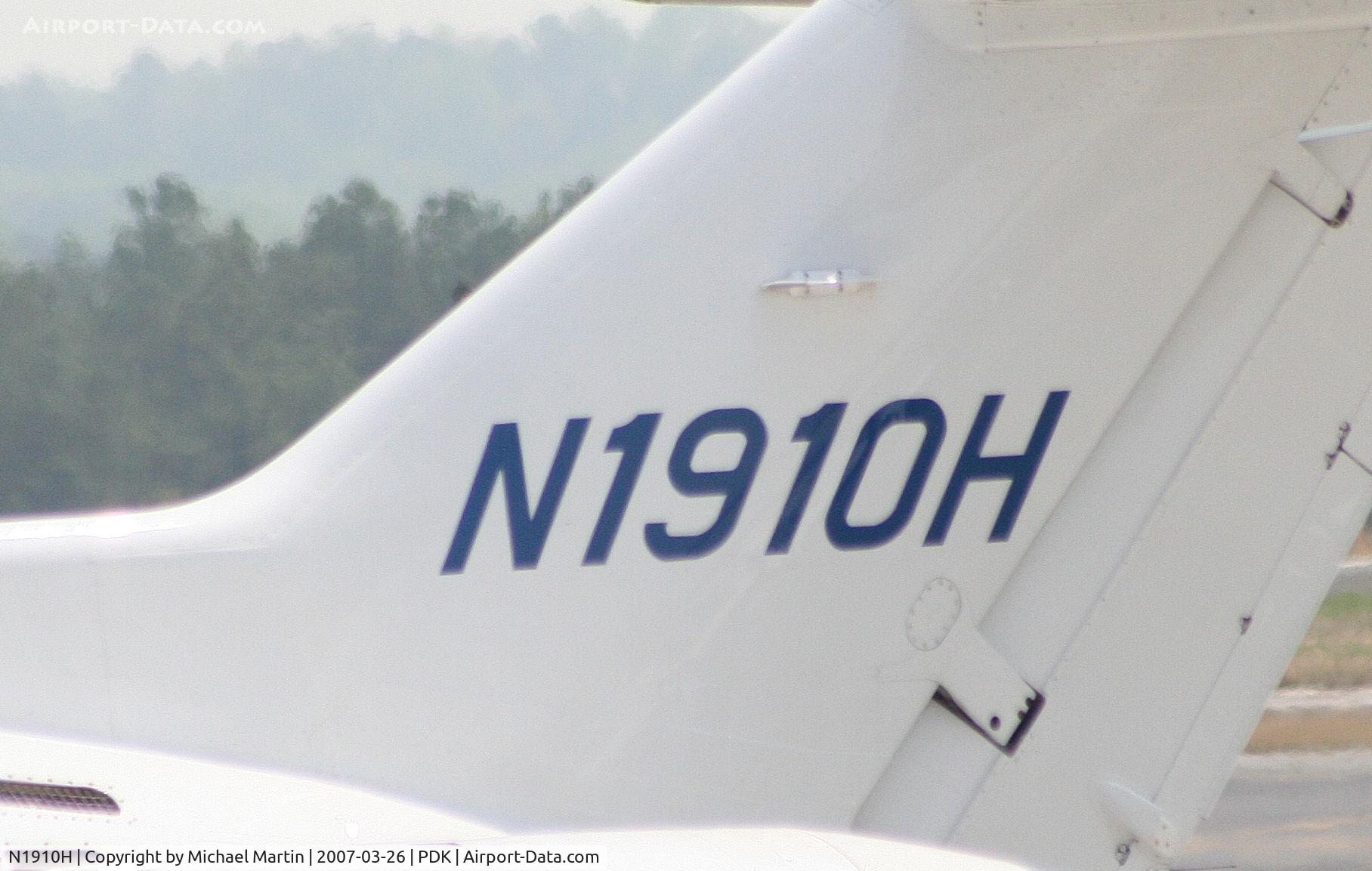 N1910H, 1996 Raytheon Hawker 800XP C/N 258318, Tail Numbers