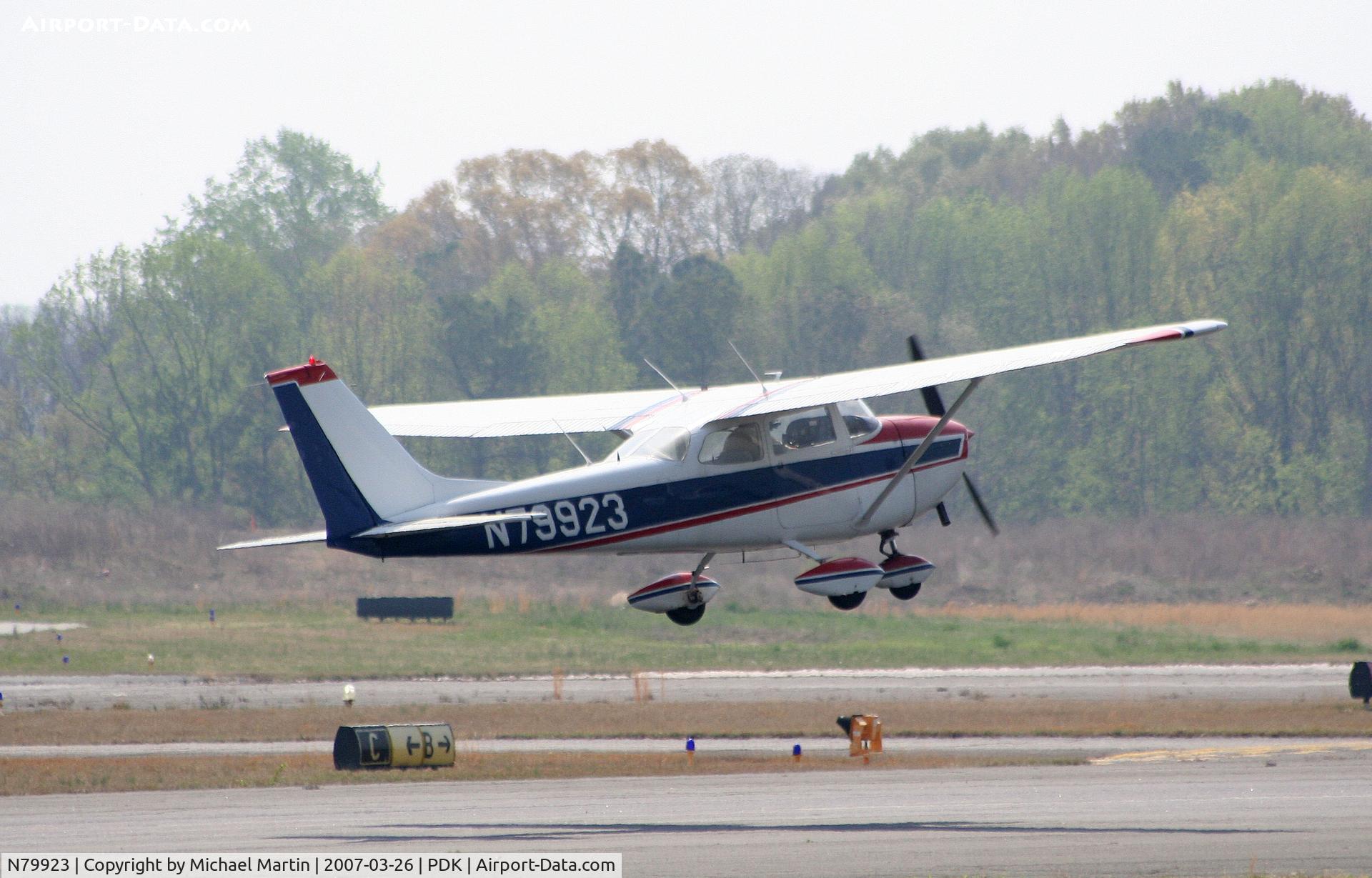 N79923, 1969 Cessna 172K Skyhawk C/N 17258251, Departing PDK enroute to parts unknown!