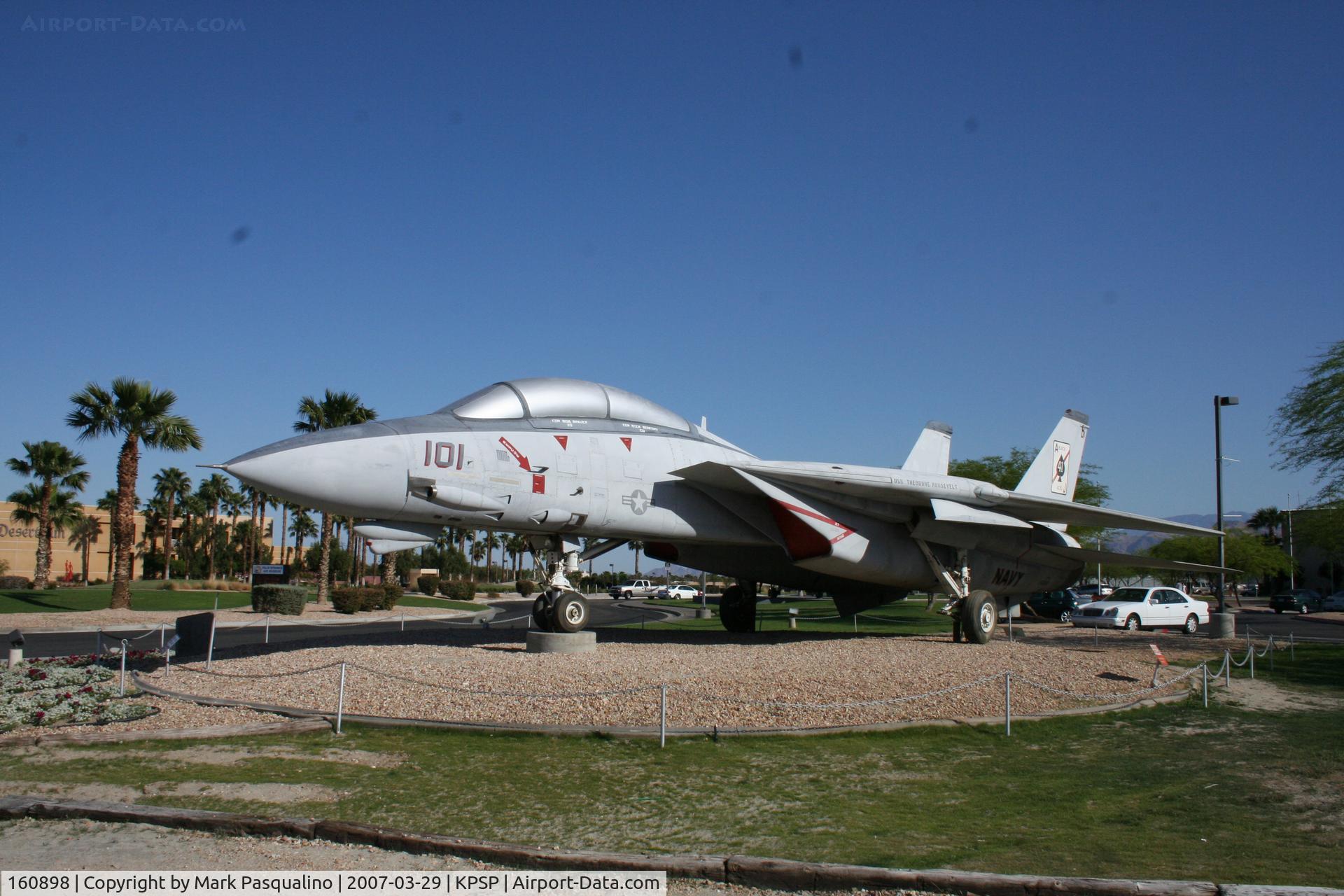 160898, Grumman F-14A Tomcat C/N 327, F-14A