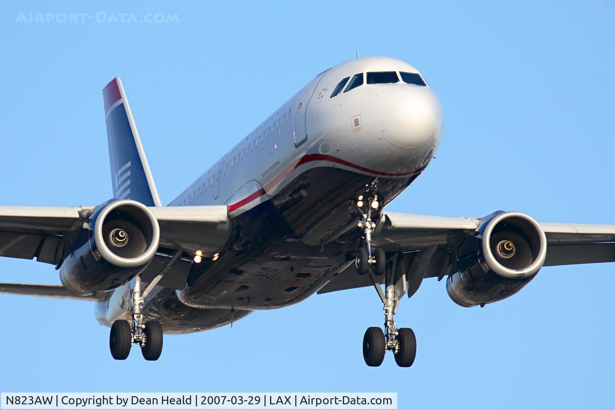 N823AW, 2001 Airbus A319-132 C/N 1463, US Airways (America West) N823AW (FLT AWE32) from Phoenix Sky Harbor Int'l (KPHX) on short final to RWY 24R.